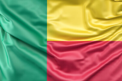 Flag of Benin - slon.pics - free stock photos and illustrations