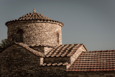 Mediterranean Church rooftop - slon.pics - free stock photos and illustrations