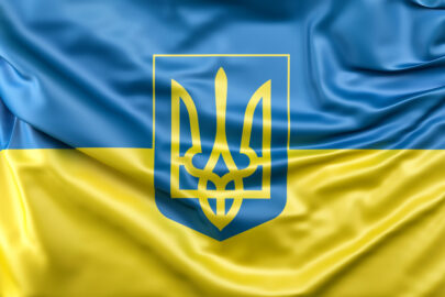 Flag of Ukraine with coat of arms - slon.pics - free stock photos and illustrations