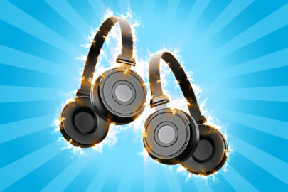 Flaming headphones. 3d illustration - slon.pics - free stock photos and illustrations