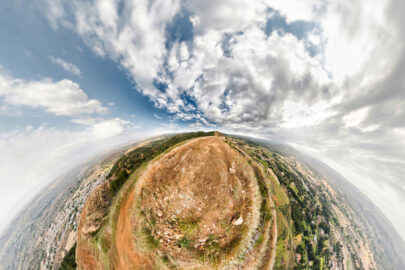 Mountain path. Beautiful mauntain panorama - slon.pics - free stock photos and illustrations