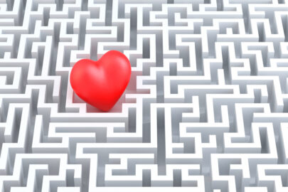 Red heart in the middle of the maze. 3d illustration - slon.pics - free stock photos and illustrations