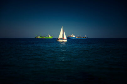 Sailboat in the middle of blue mediterranean sea - slon.pics - free stock photos and illustrations