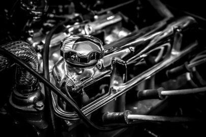 Shiny chromed retro car engine - slon.pics - free stock photos and illustrations