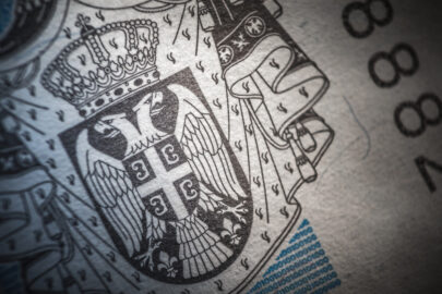 Serbian Coat of arms on the reverse of Serbian dinar banknote - slon.pics - free stock photos and illustrations