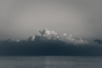 Clouds over the sea - slon.pics - free stock photos and illustrations