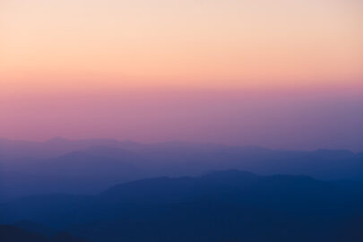 Silhouettes of the mountain hills at sunset - slon.pics - free stock photos and illustrations