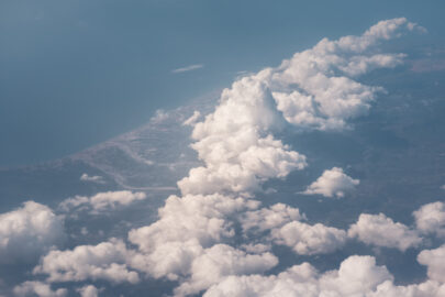 Above the clouds - slon.pics - free stock photos and illustrations