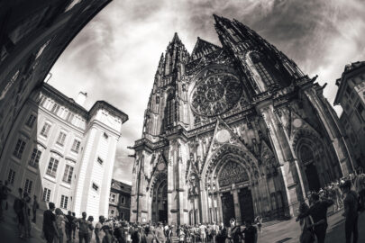 People at the entrance of St.Vitus Cathedral. Prague, Czech Republic. September 04, 2016 - slon.pics - free stock photos and illustrations